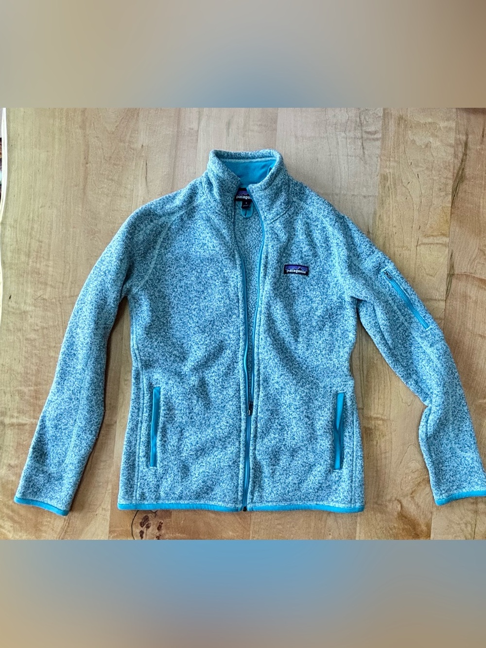 Patagonia size small used zip up jacket